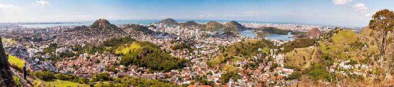 Vista da cidade de Vitória da perspecitiva de um dos mirantes do Parque. Foto Leonardo Merçon.